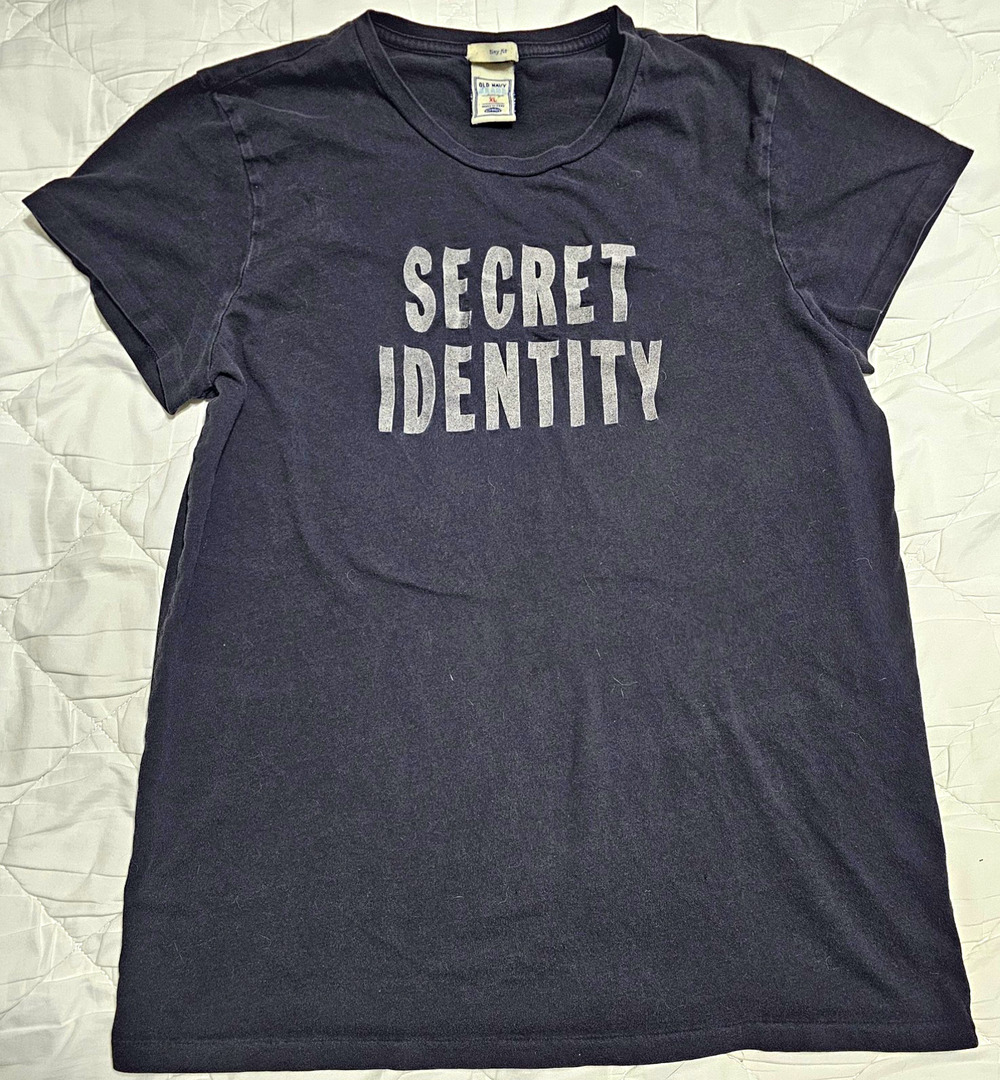 Vtg Y2K Old Navy Tiny Fit Graphic T-Shirt Gray Secret Identity Women's XL